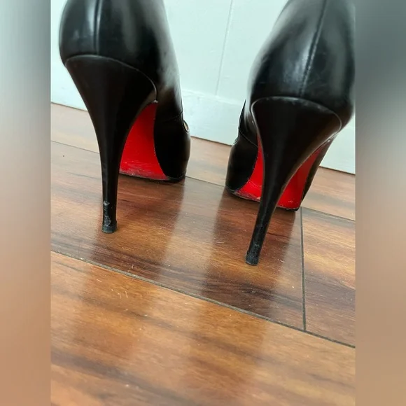 Christian Louboutin black leather heels open toe